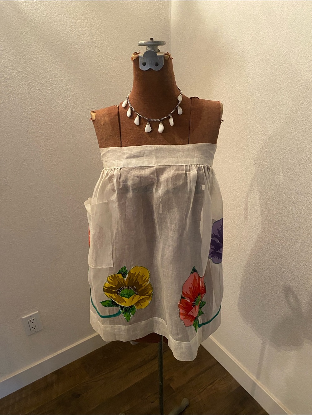 White Floral Strapless Summer vintage apron top.  Wear as apron or top.